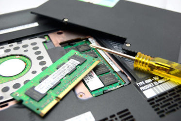 Как повысить оперативную память на ноутбуке?